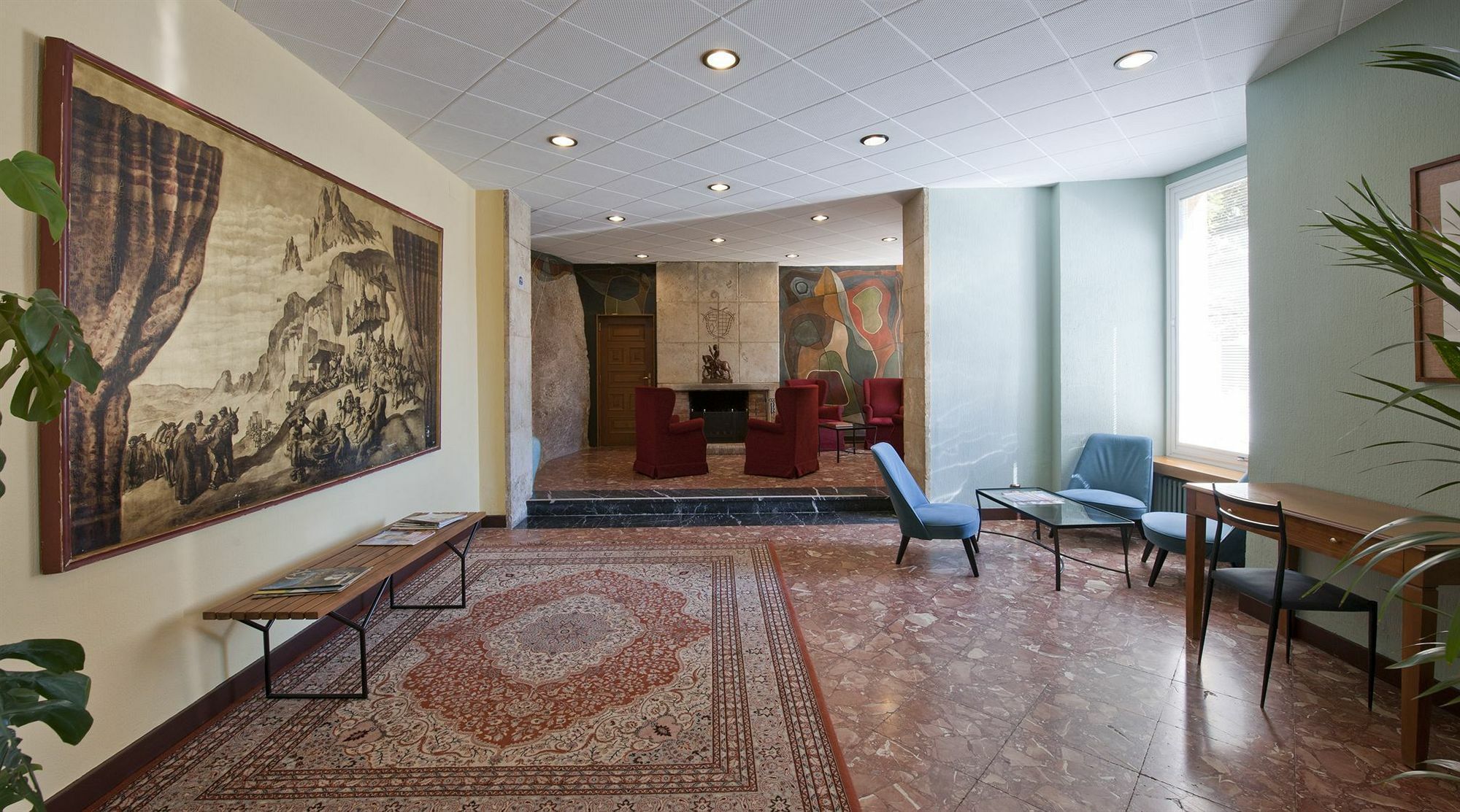 Apartamentos Montserrat Abat Marcet מראה חיצוני תמונה